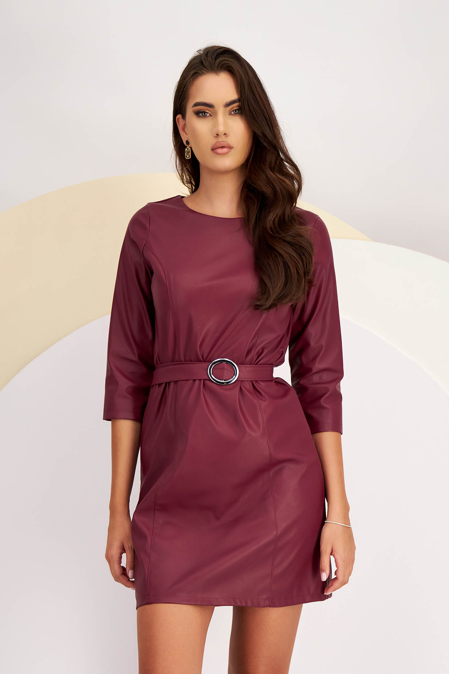 Cherry-colored faux leather dress with a straight cut accessorized with a belt - SunShine