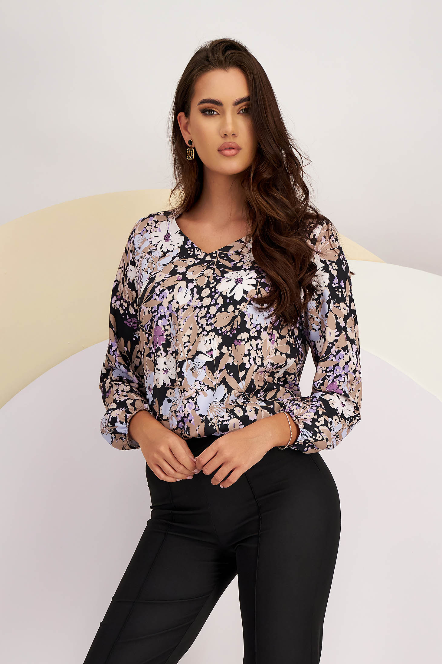 Bluza dama din material subtire cu croi larg si elastic in talie cu decolteu in v - Lady Pandora 1 - StarShinerS.ro