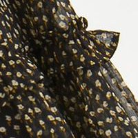 Muszlin midi harang ruha - fekete, gumirozott derékrésszel, fodros díszítéssel