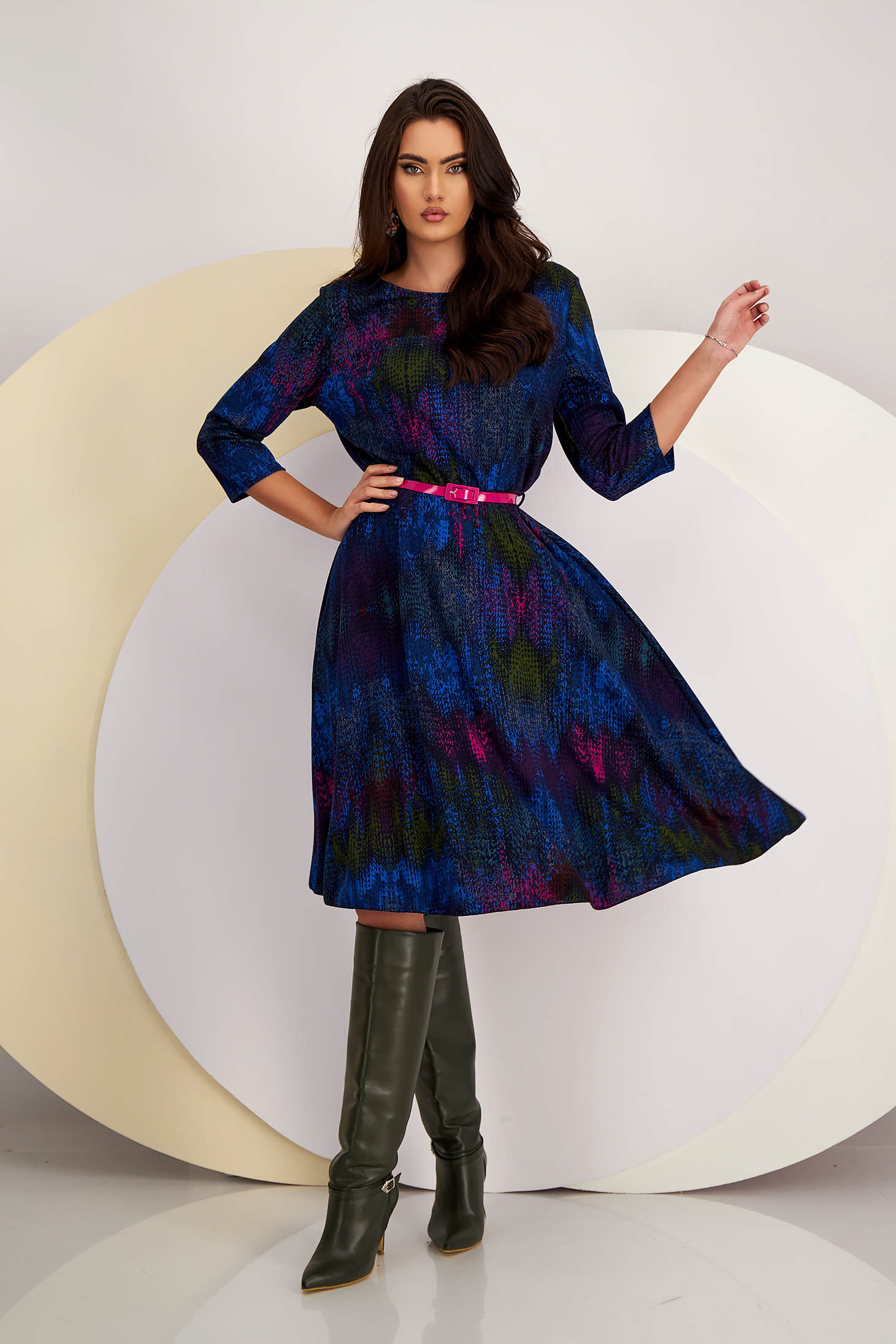 Rochie din tricot subtire midi in clos cu elastic in talie si accesoriu tip curea - Lady Pandora 1 - StarShinerS.ro