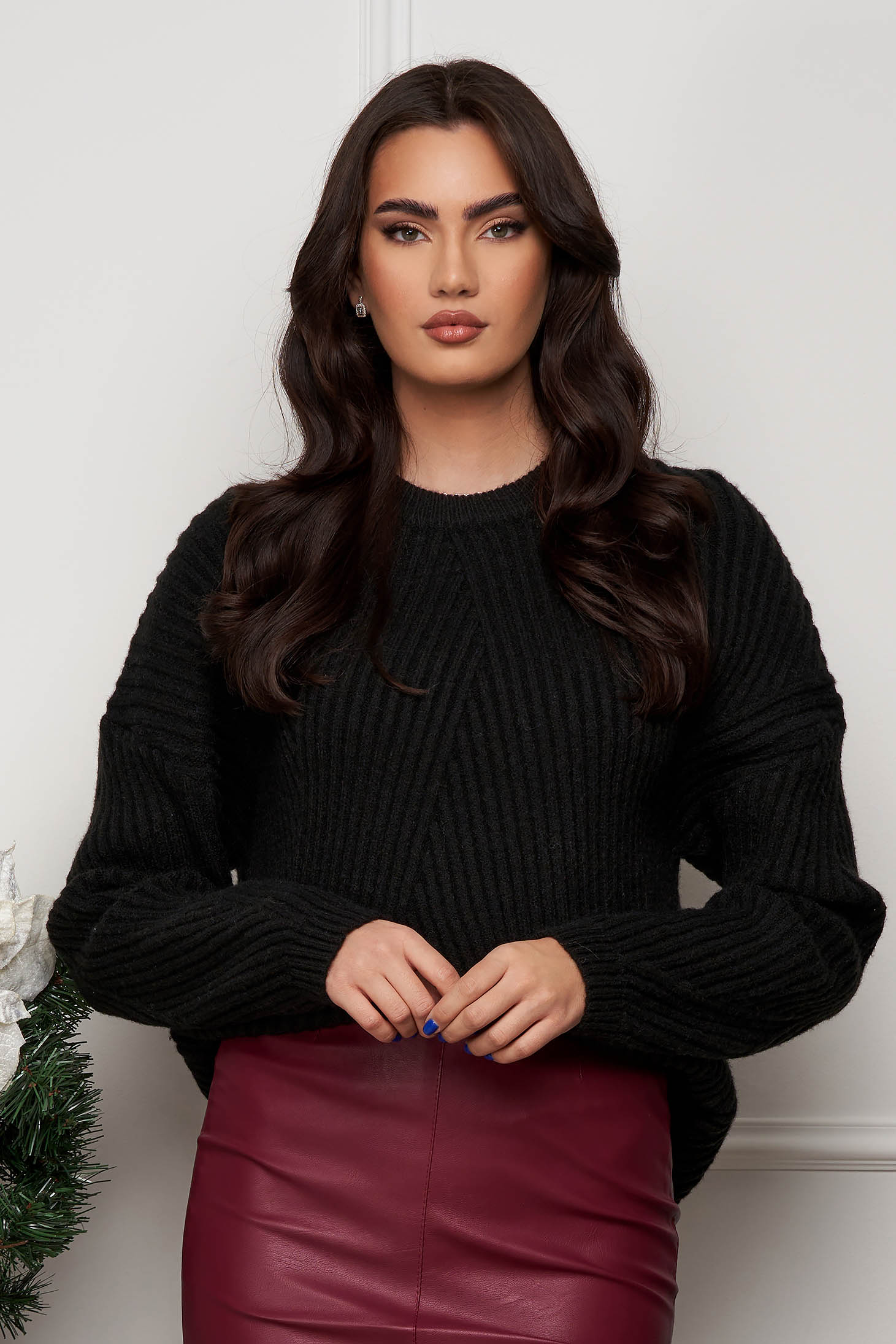 Black knitted ribbed sweater with loose fit and rounded neckline - SunShine