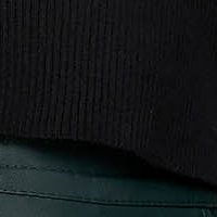 Kötött szűk szabású pulóver - fekete, vállrésznél szegecsekkel díszített