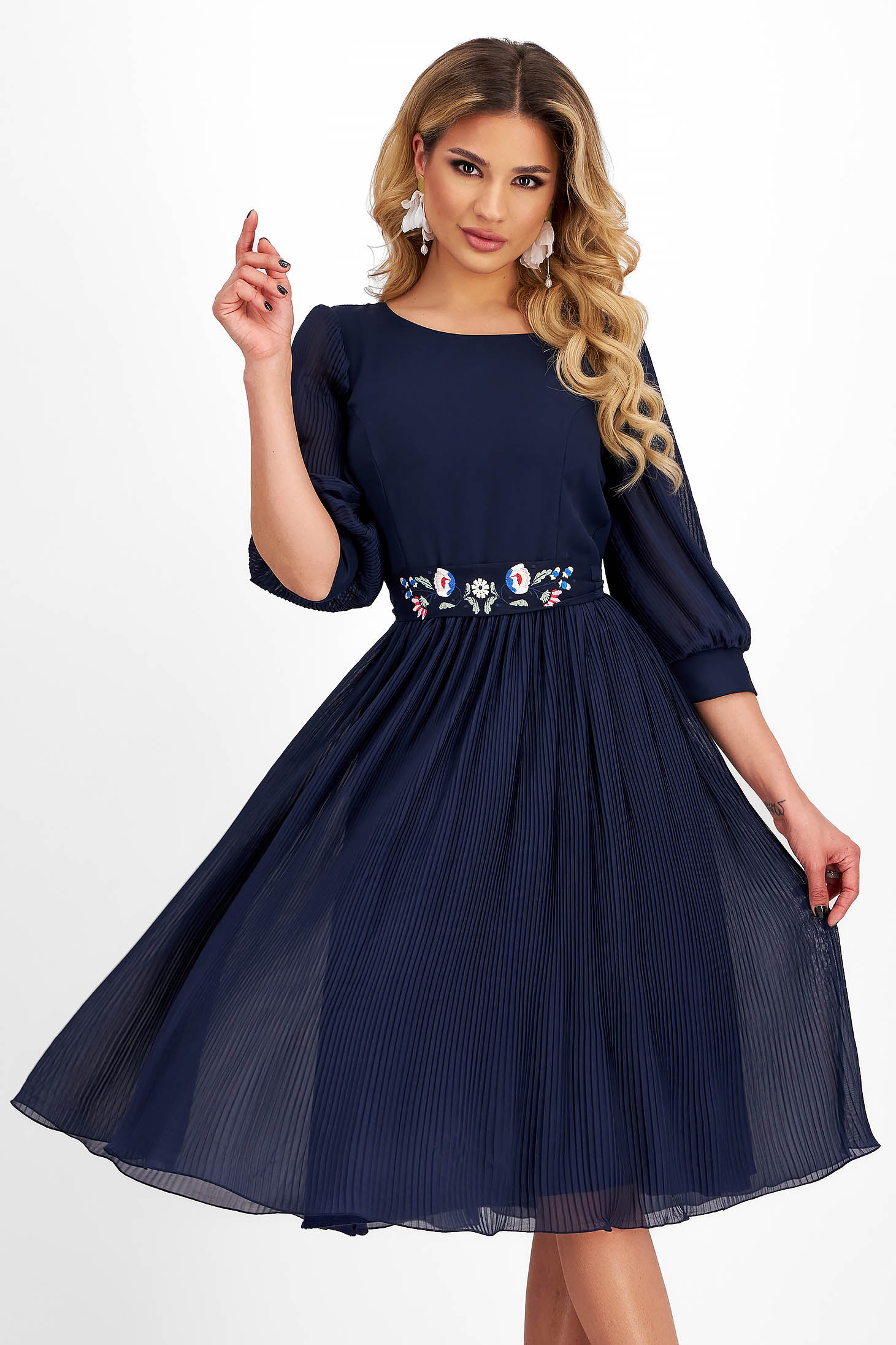 Navy Blue Pleated Midi Veil Dress in A-Line with Unique Floral Embroidery - StarShinerS