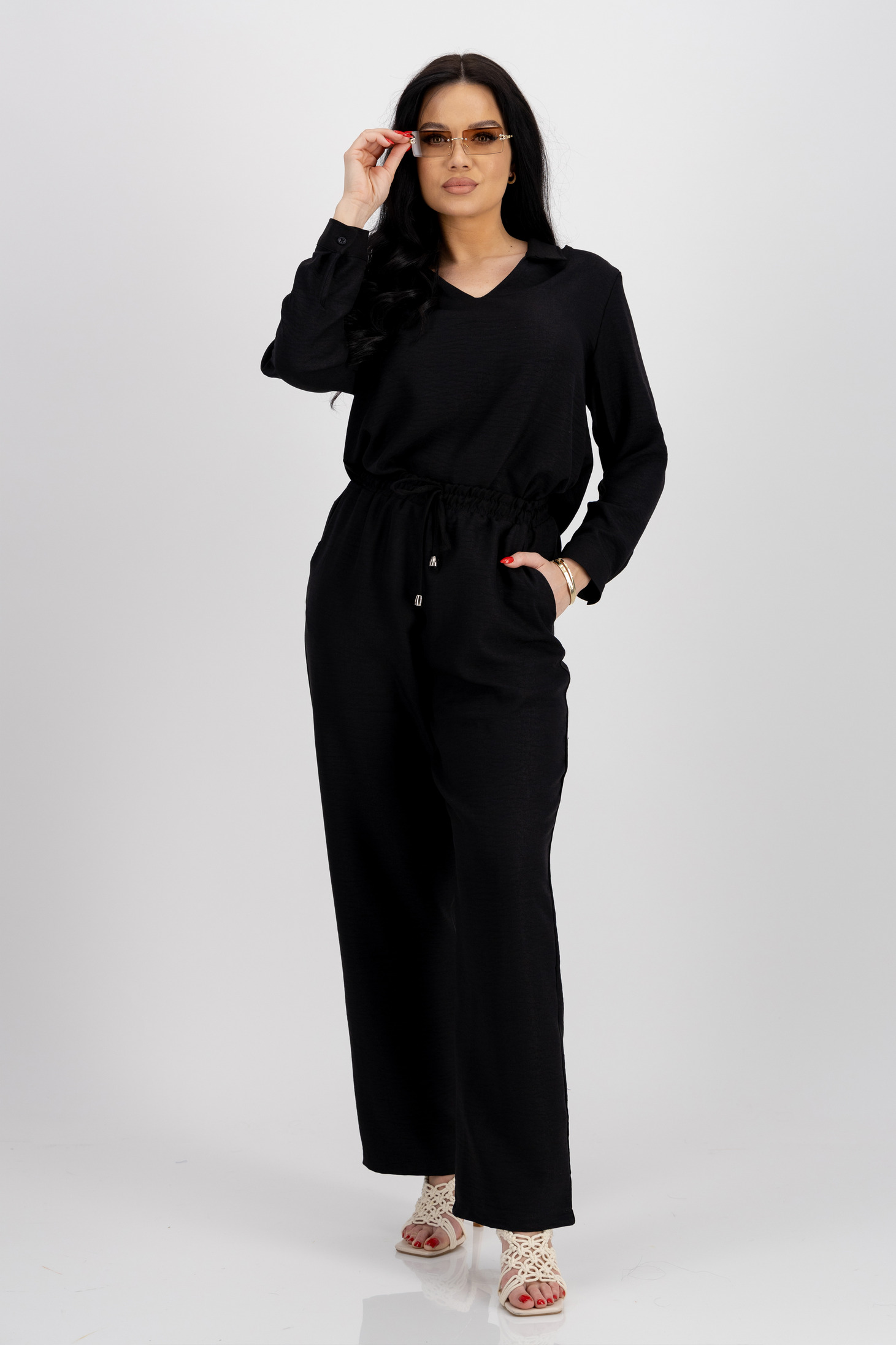 Fekete georgette női kosztüm 1 - StarShinerS.hu