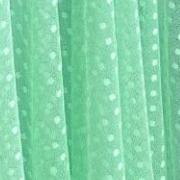 Ruha világos zöld tüllből midi harang csipke díszítéssel övvel ellátva