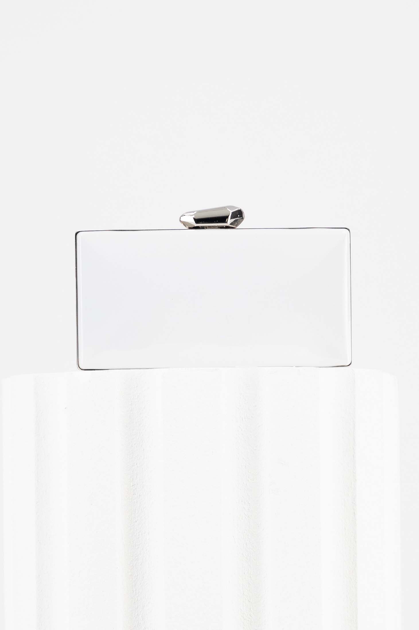 Geanta dama tip cluch alb lucios accesorizata cu 2 manere tip lantisor detasabile 1 - StarShinerS.ro