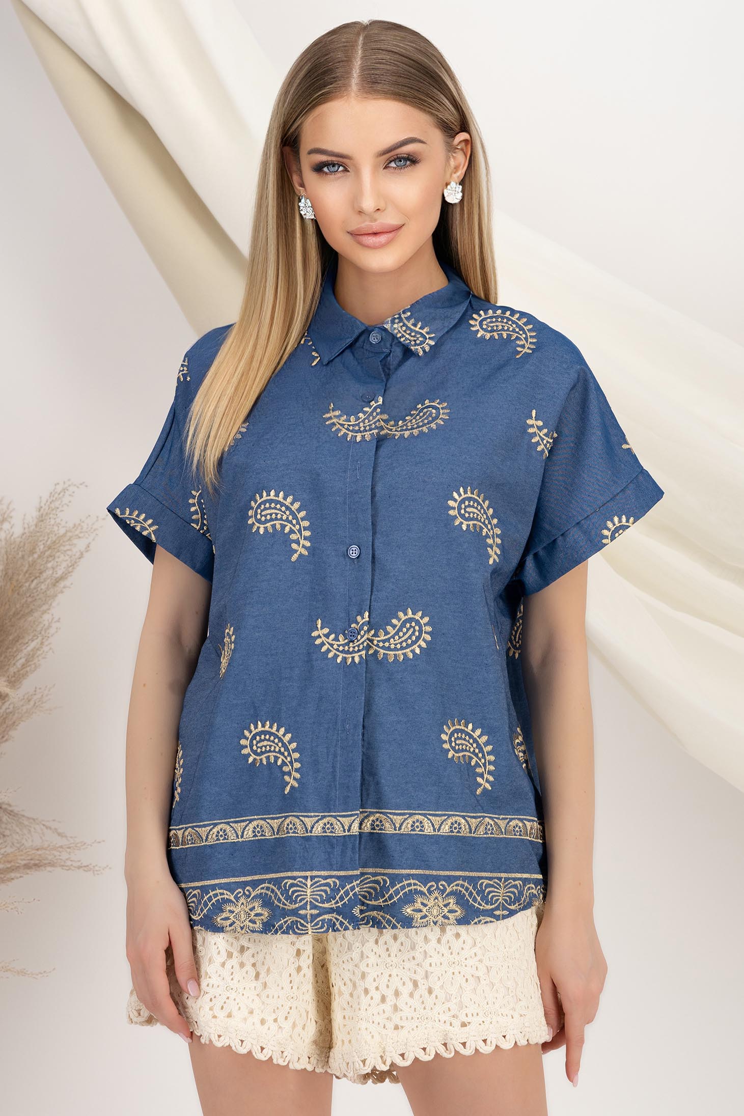 Bluza dama din bumbac albastra cu croi larg si detalii brodate 1 - StarShinerS.ro