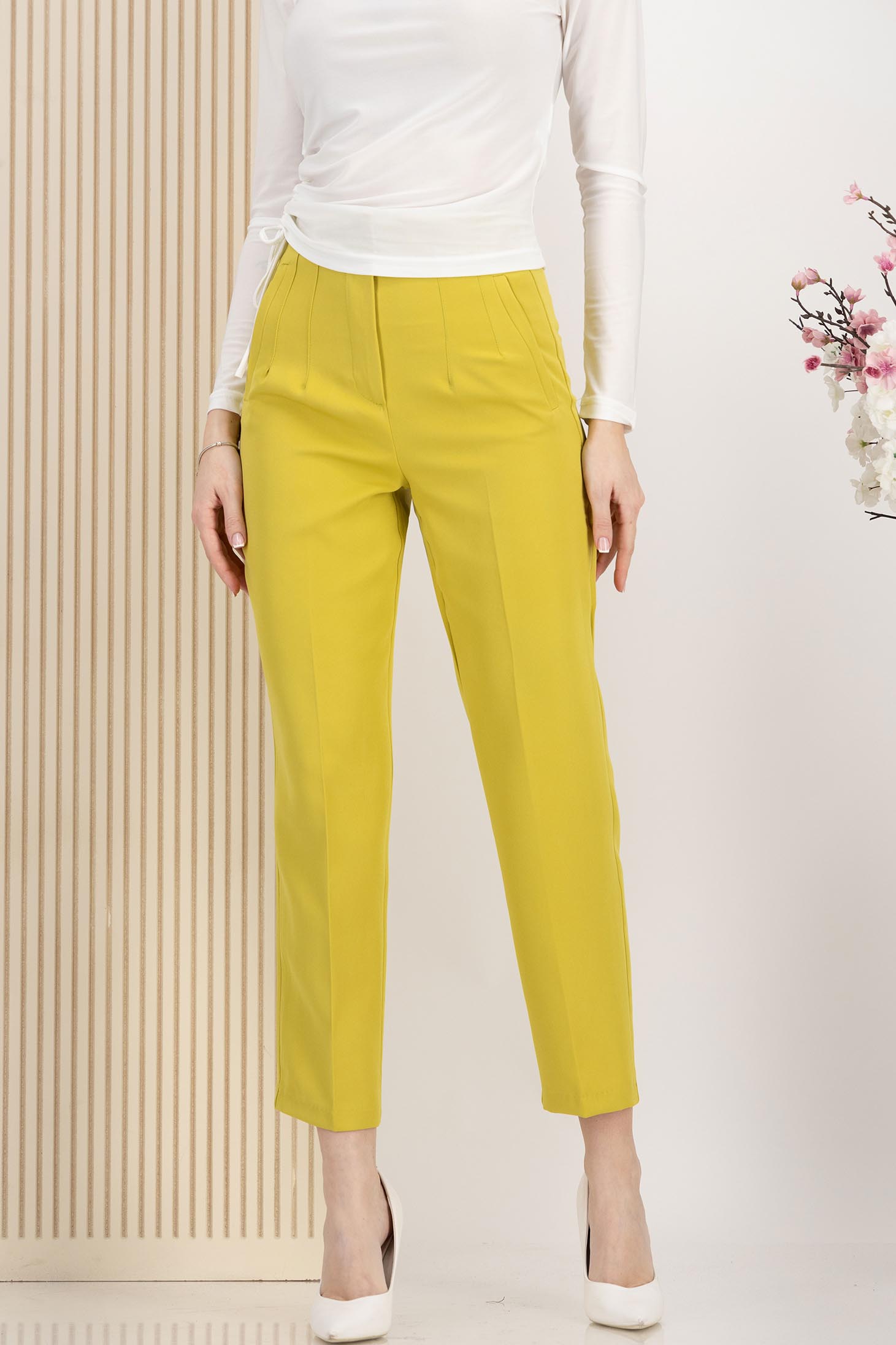 Pantaloni din stofa elastica verde olive conici cu talie inalta si buzunare false 1 - StarShinerS.ro