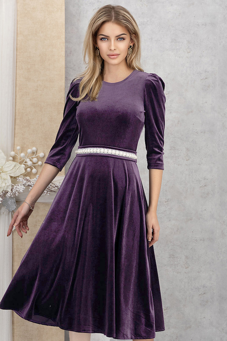 Rochie din catifea mov in clos cu umeri bufanti si aplicatii cu perle pe cordon - StarShinerS 1 - StarShinerS.ro