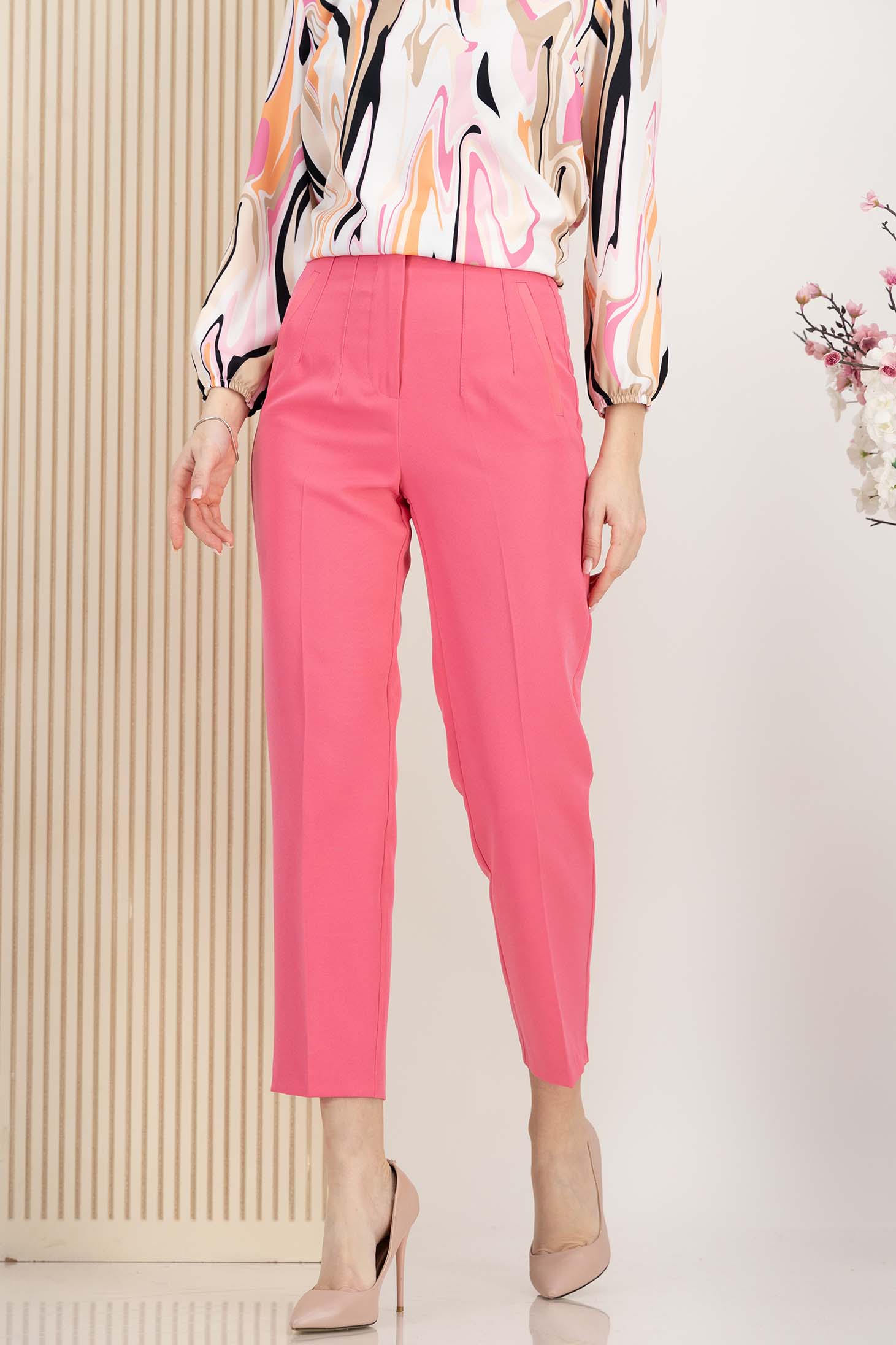 Pantaloni din stofa elastica roz conici cu talie inalta si buzunare false 1 - StarShinerS.ro