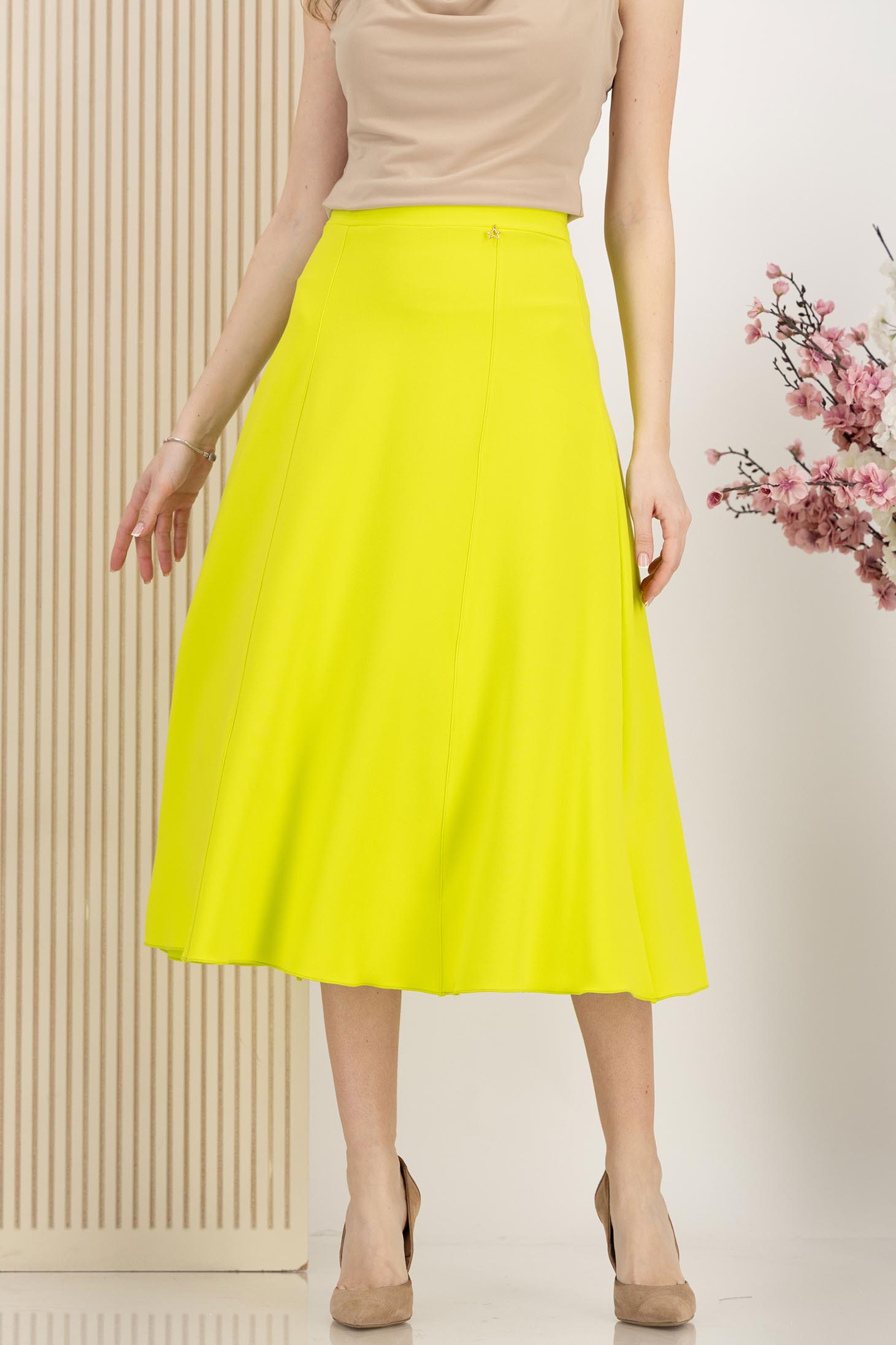 Fusta din stofa premium elastica verde lime midi in clos cu talie inalta - StarShinerS 1 - StarShinerS.ro