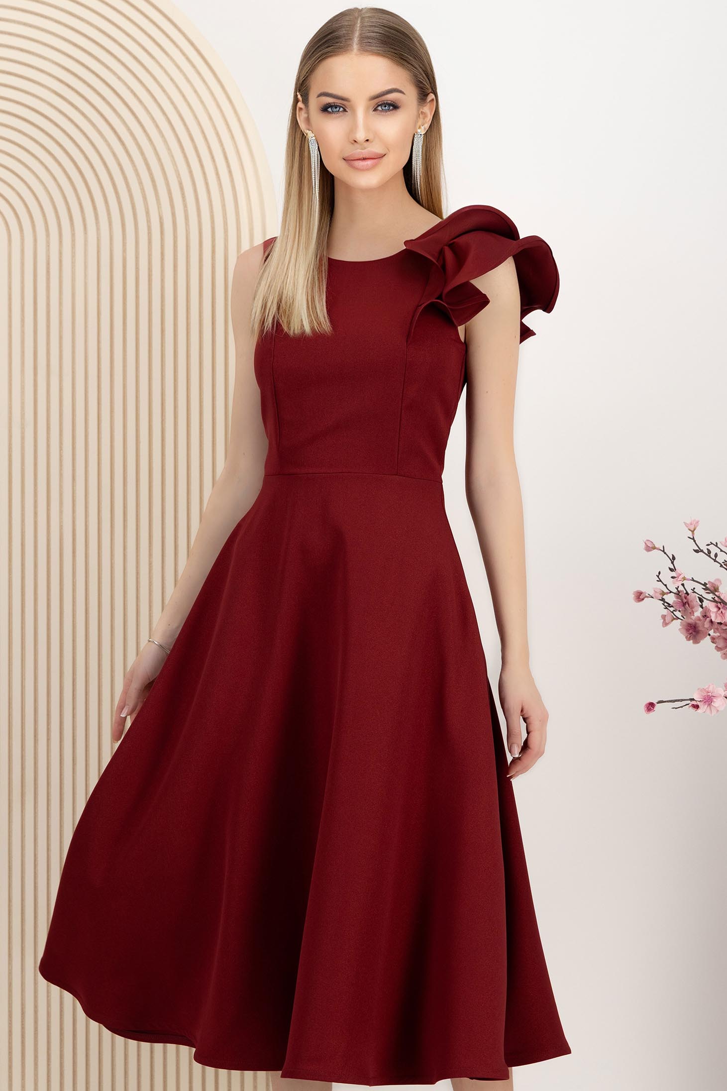 Rochie din stofa cu sclipici visinie midi in clos cu volanas pe umar - StarShinerS 1 - StarShinerS.ro