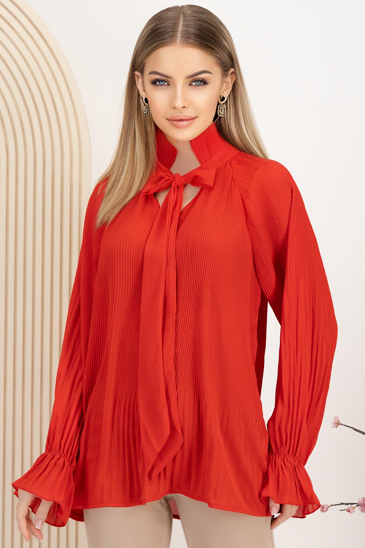 Bluza dama din voal plisat rosie cu croi larg si guler tip esarfa 1 - StarShinerS.ro