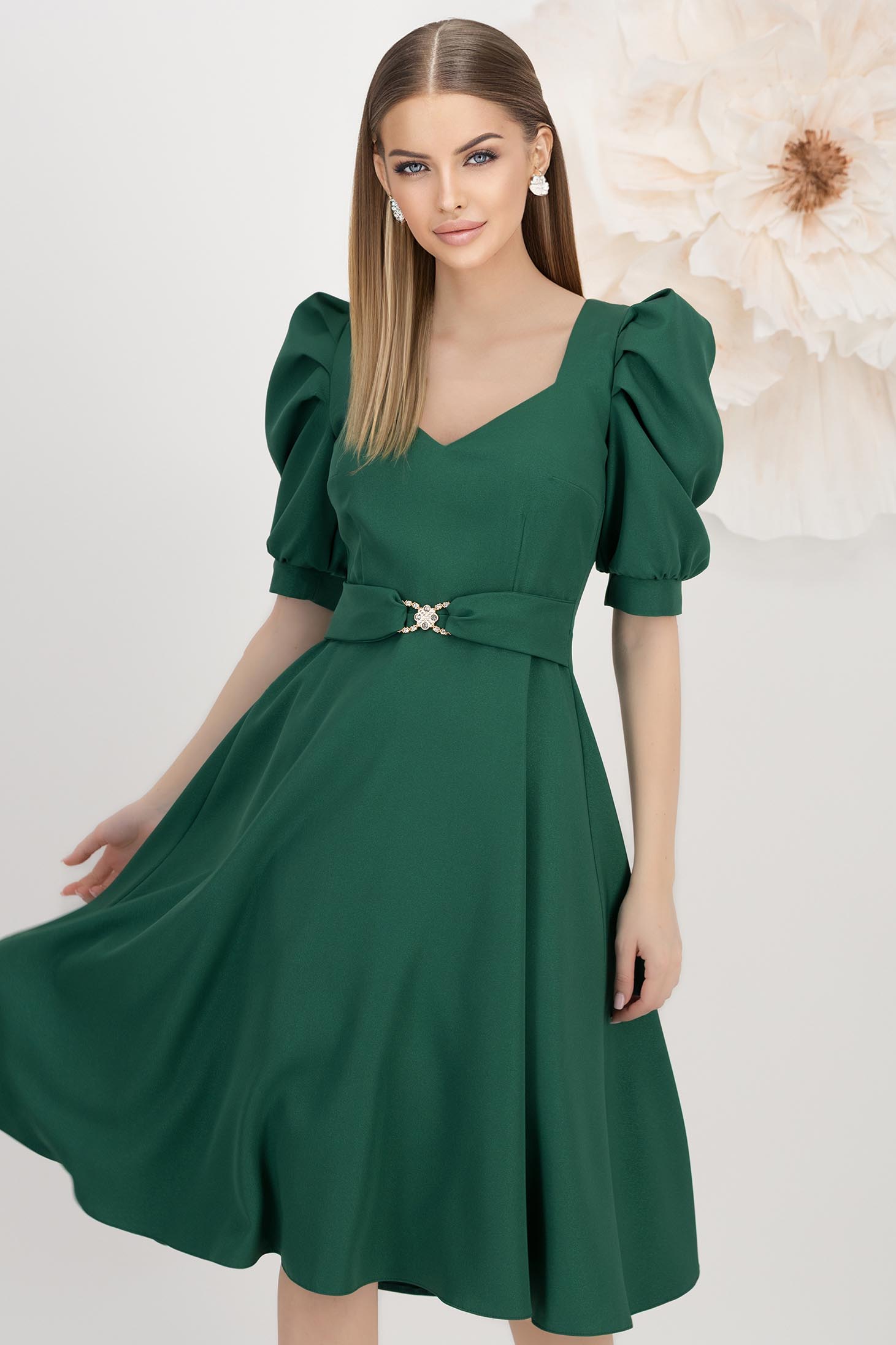 Rochie din stofa elastica cu sclipici verde midi in clos cu maneci bufante - StarShinerS 1 - StarShinerS.ro