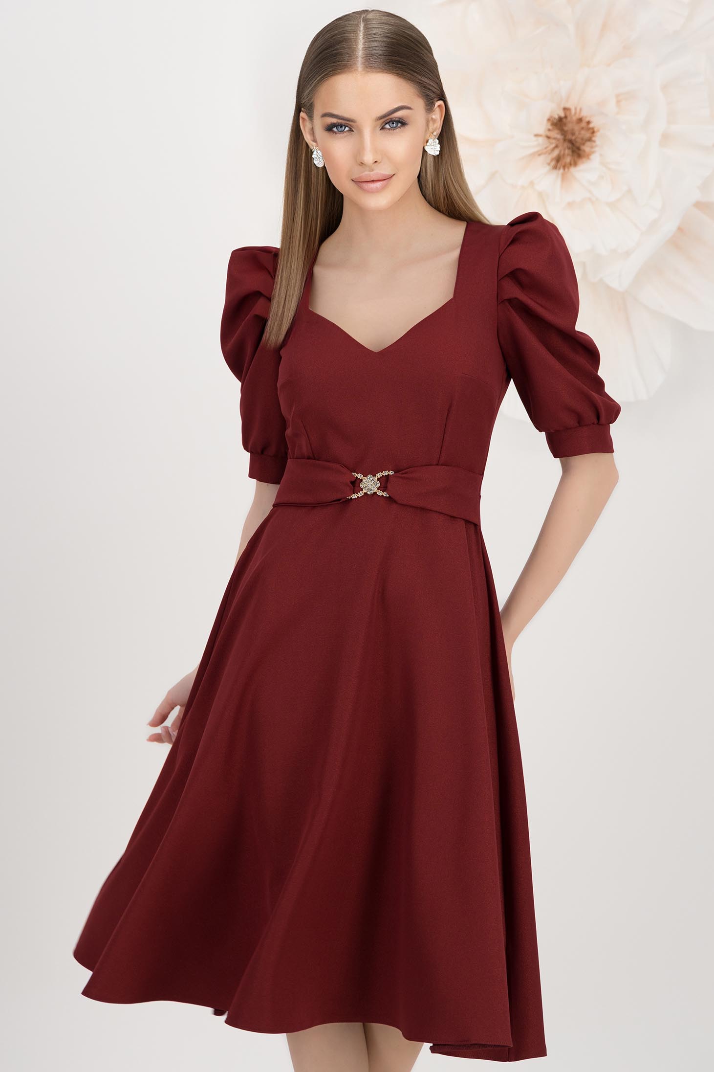 Rochie din stofa elastica cu sclipici visinie midi in clos cu maneci bufante - StarShinerS 1 - StarShinerS.ro