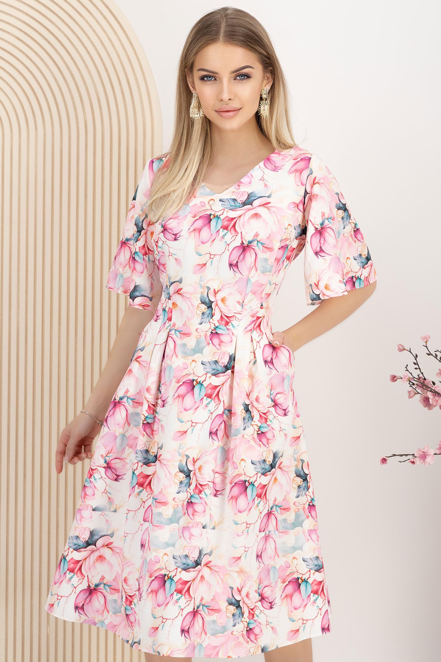 Rochie din stofa elastica midi in clos cu buzunare si imprimeu floral 1 - StarShinerS.ro