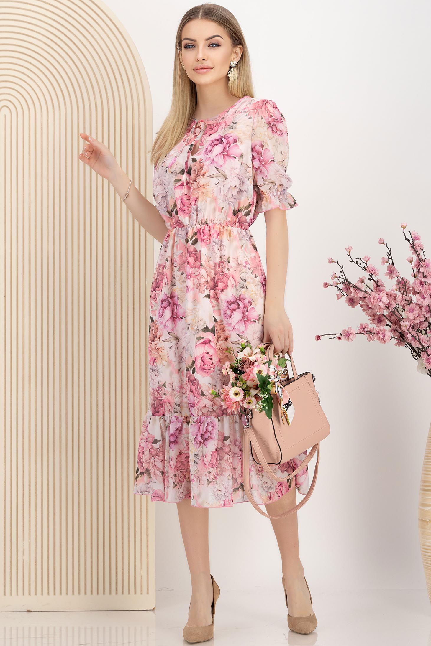 Rochie din voal roz-deschis midi in clos cu elastic in talie imprimata floral 1 - StarShinerS.ro