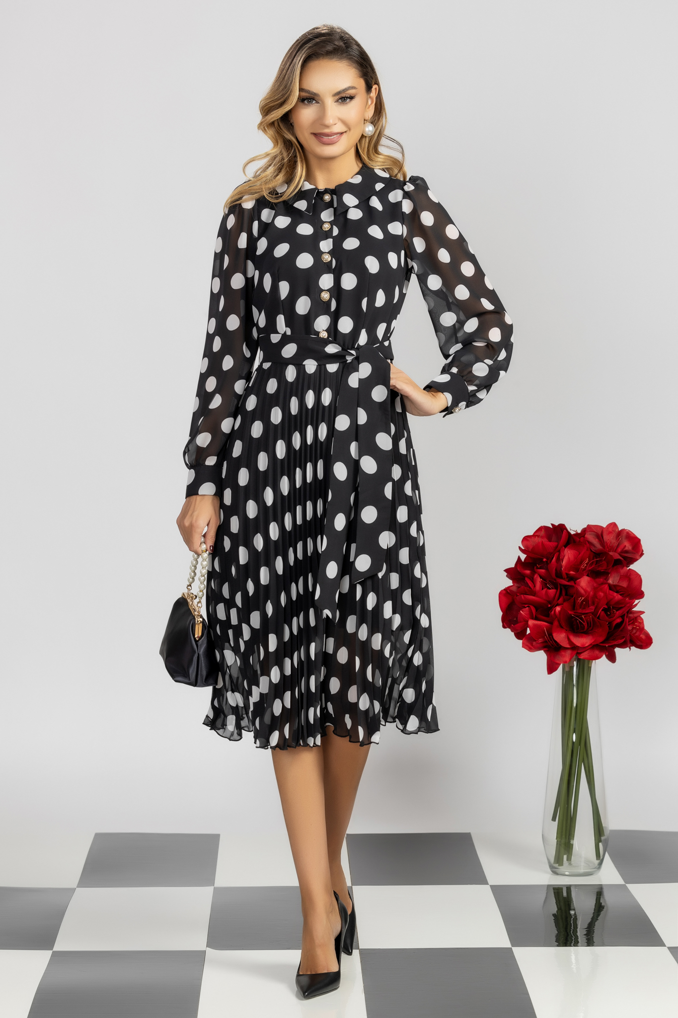 Rochie plisata din voal neagra midi in clos cu elastic in talie 1 - StarShinerS.ro