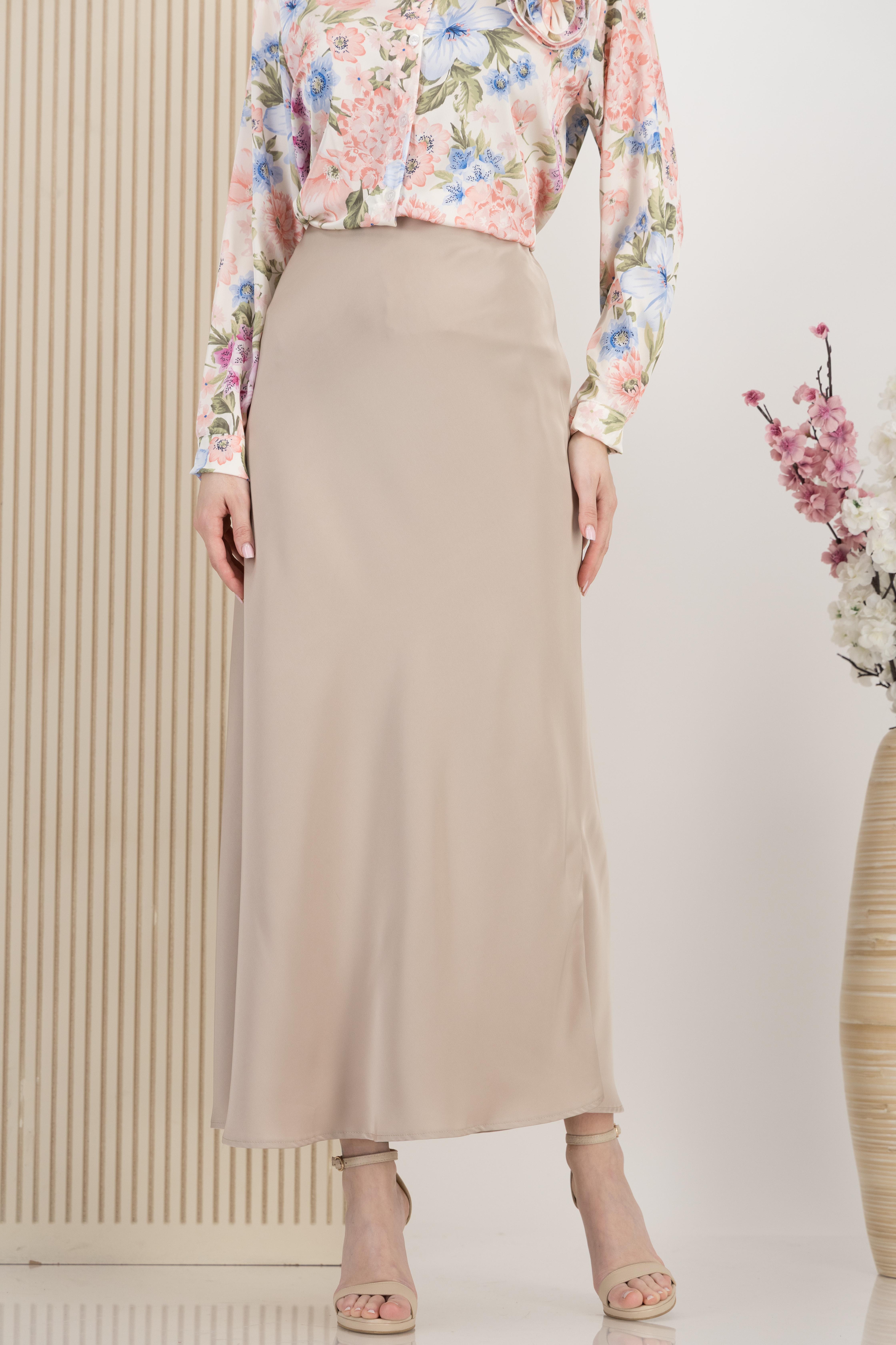 Fusta din satin bej midi in clos cu elastic in talie 1 - StarShinerS.ro