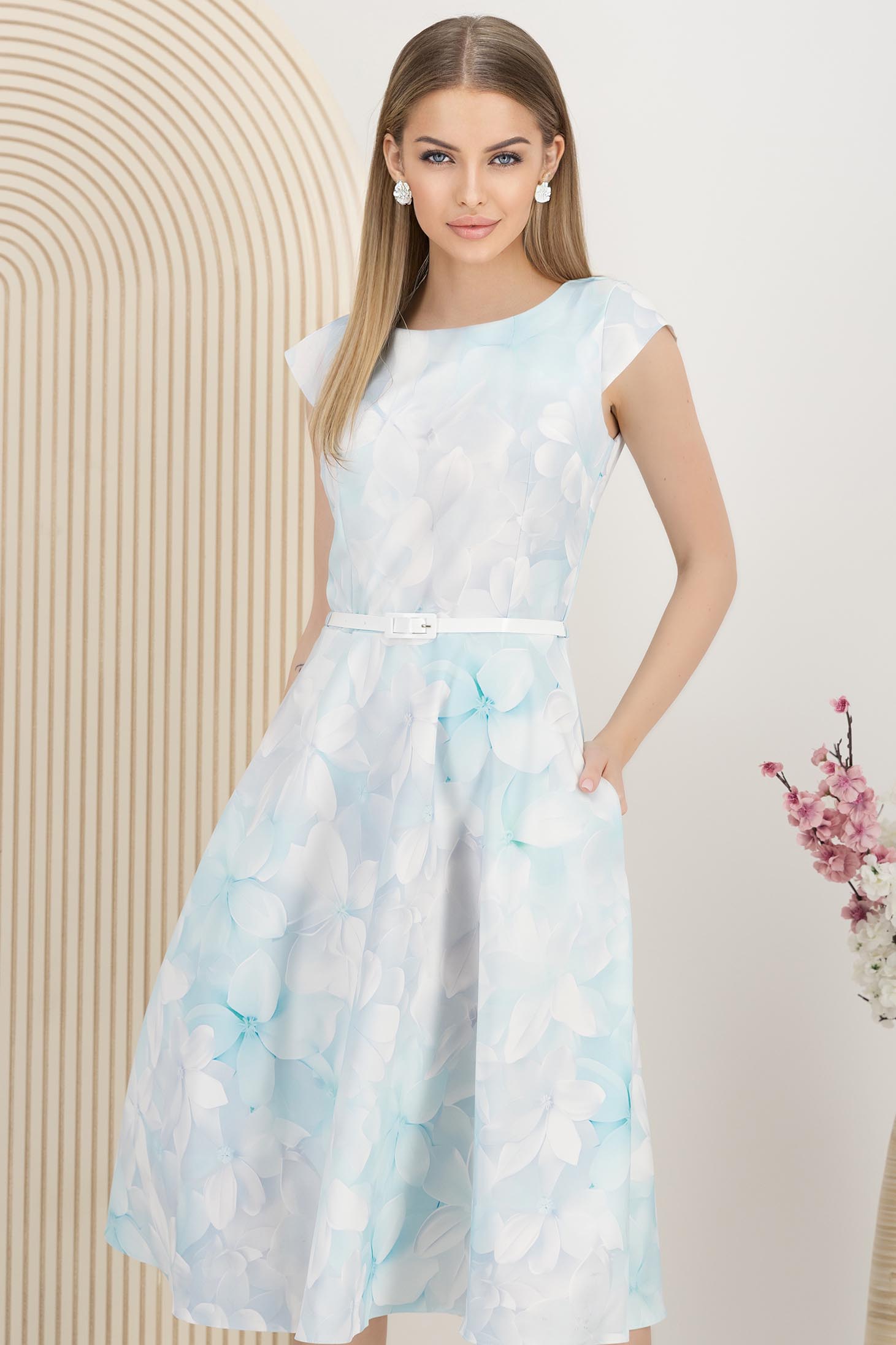 Rochie din stofa elastica midi in clos cu accesoriu tip curea si buzunare laterale 1 - StarShinerS.ro