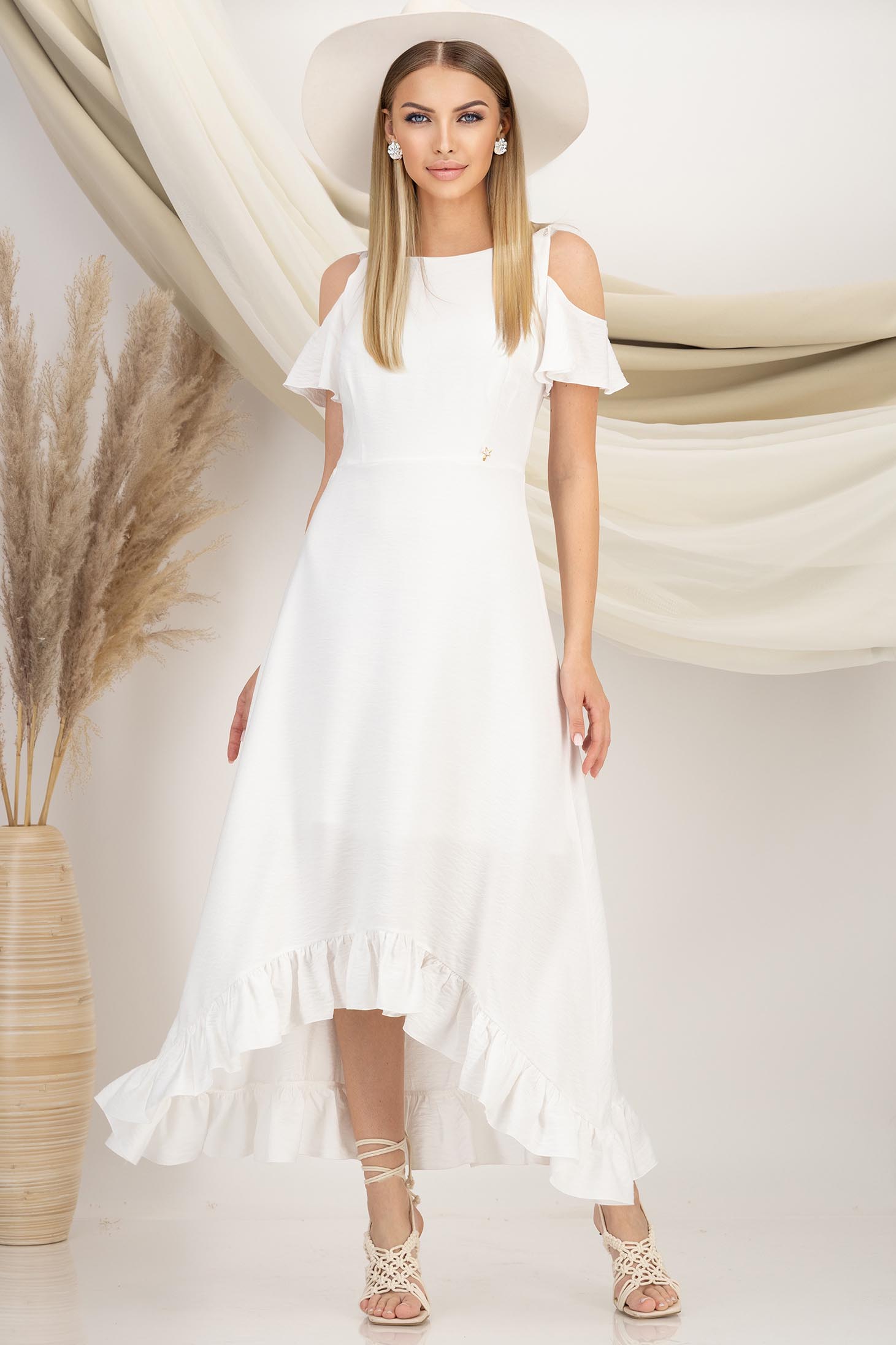 Rochie din viscoza ivoire asimetrica in clos cu aplicatii de dantela la umeri si volanase la maneca - StarShinerS 1 - StarShinerS.ro