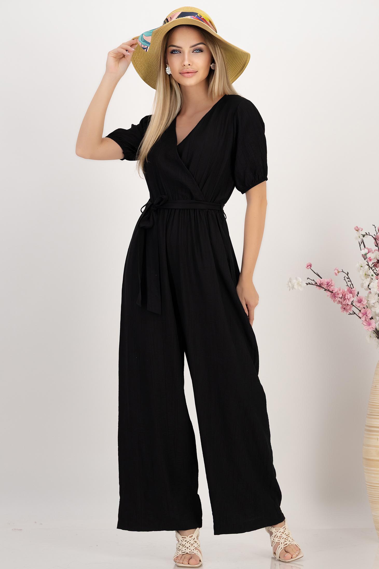 Salopeta din viscoza si bumbac neagra cu elastic in talie si decolteu petrecut 1 - StarShinerS.ro