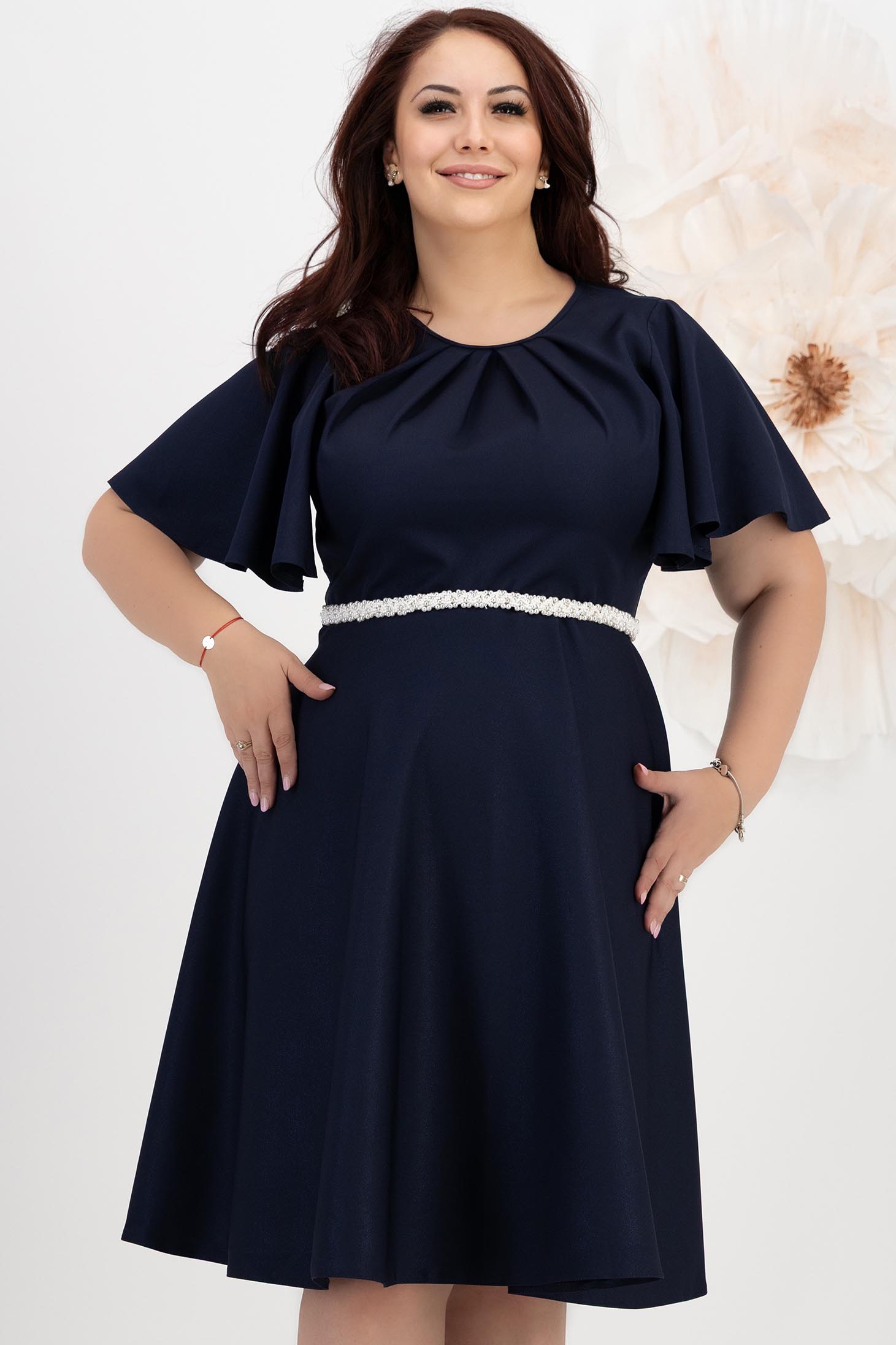 Rochie din stofa elastica cu sclipici bleumarin pana la genunchi in clos accesorizata cu cordon cu perle - StarShinerS 1 - StarShinerS.ro