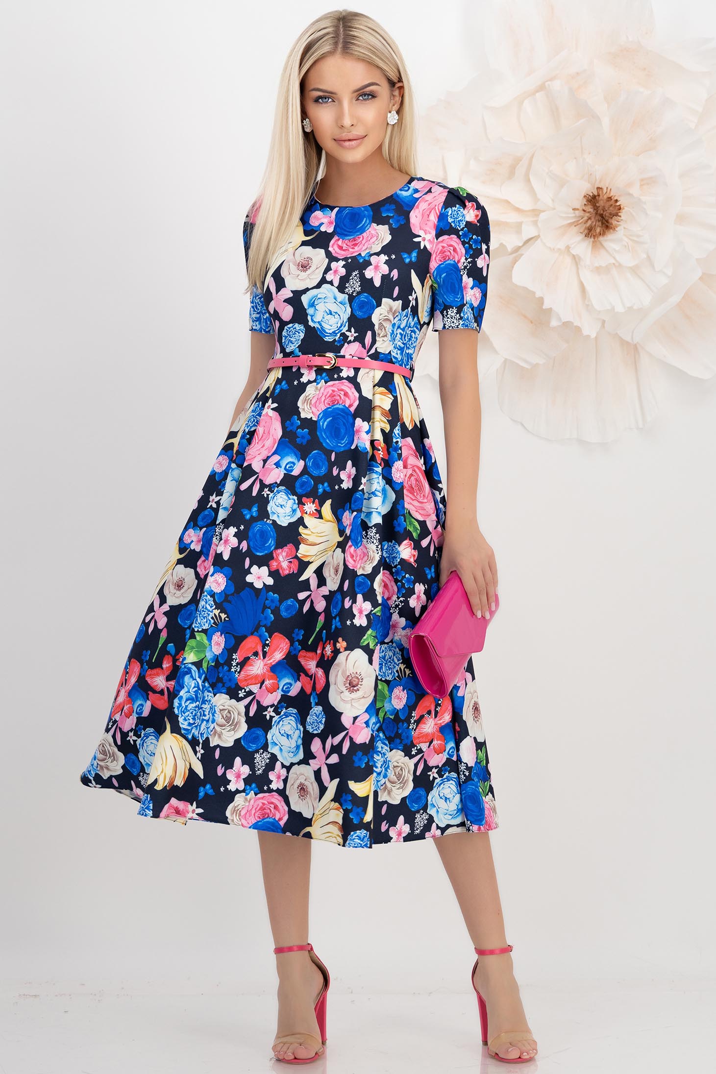 Rochie din stofa elastica midi in clos cu accesoriu tip curea imprimata floral - StarShinerS 1 - StarShinerS.ro