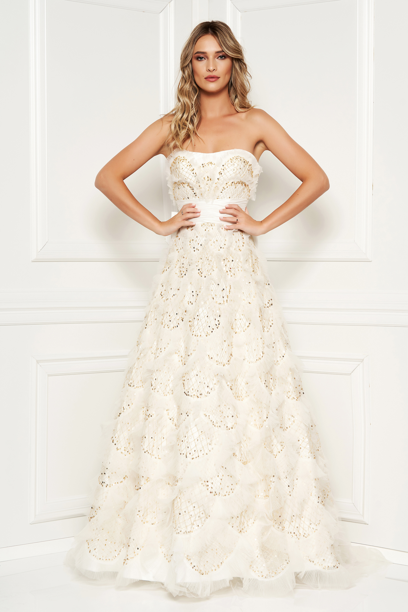 Sherri Hill luxurious white lace dress with crystal embellished details 1 - StarShinerS.com