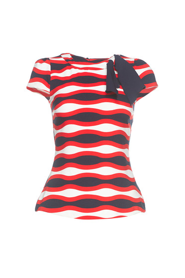 Fofy red women`s blouse with graphic details