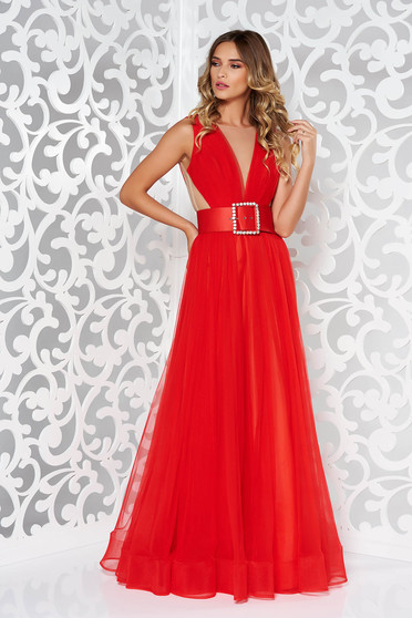 Red evening dresses Ana Radu dress accessorized with belt