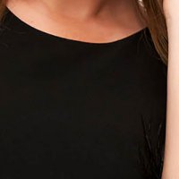 Rochie din stofa usor elastica neagra scurta in clos cu pene - StarShinerS