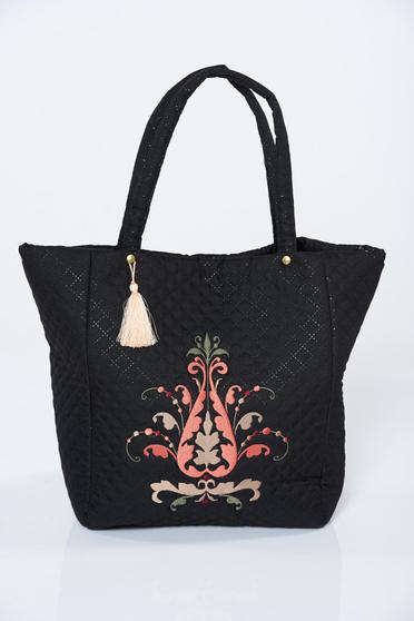Black embroidered bag with a compartment with internal pockets