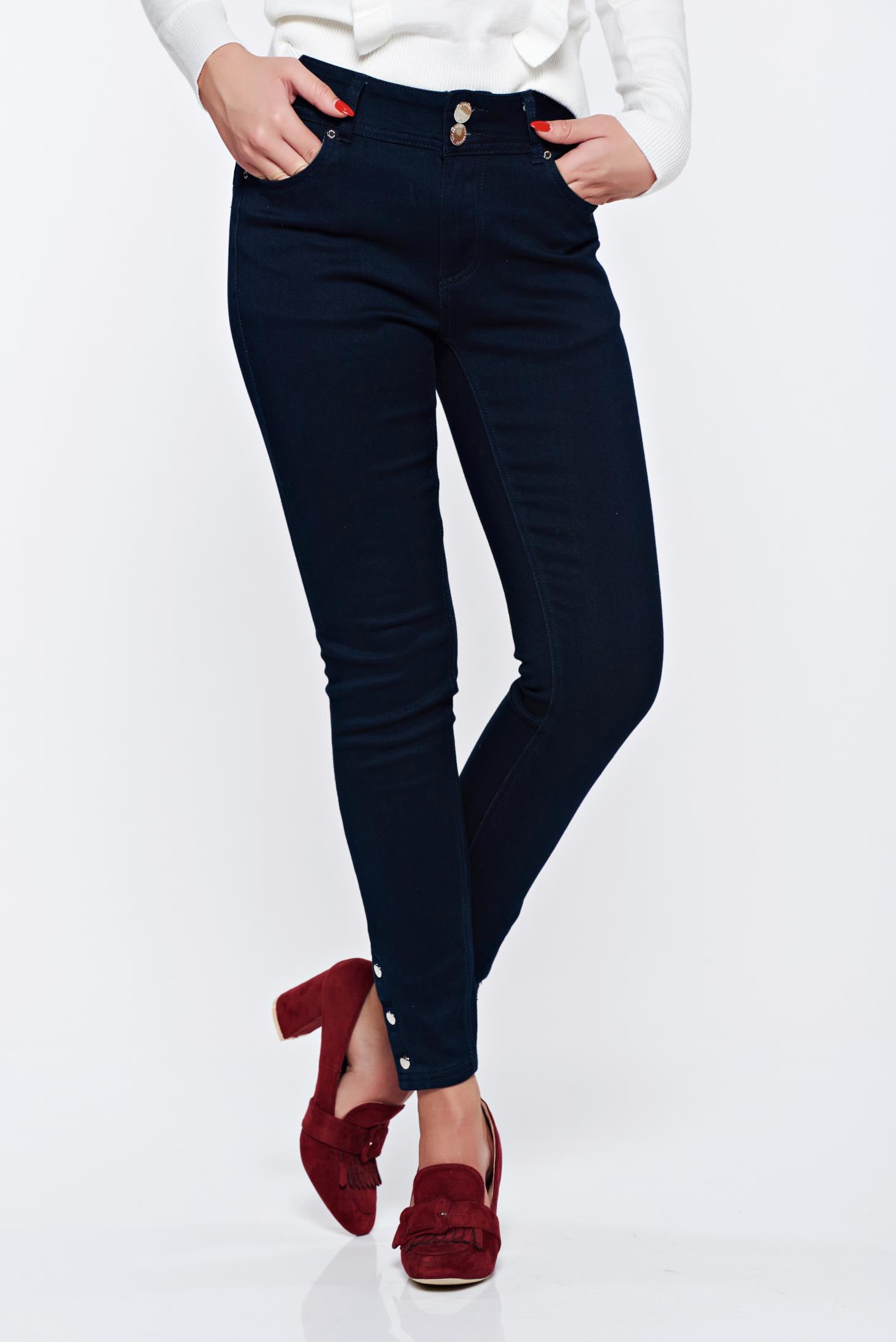 Pantaloni Top Secret albastru-inchis office din bumbac cu talie medie