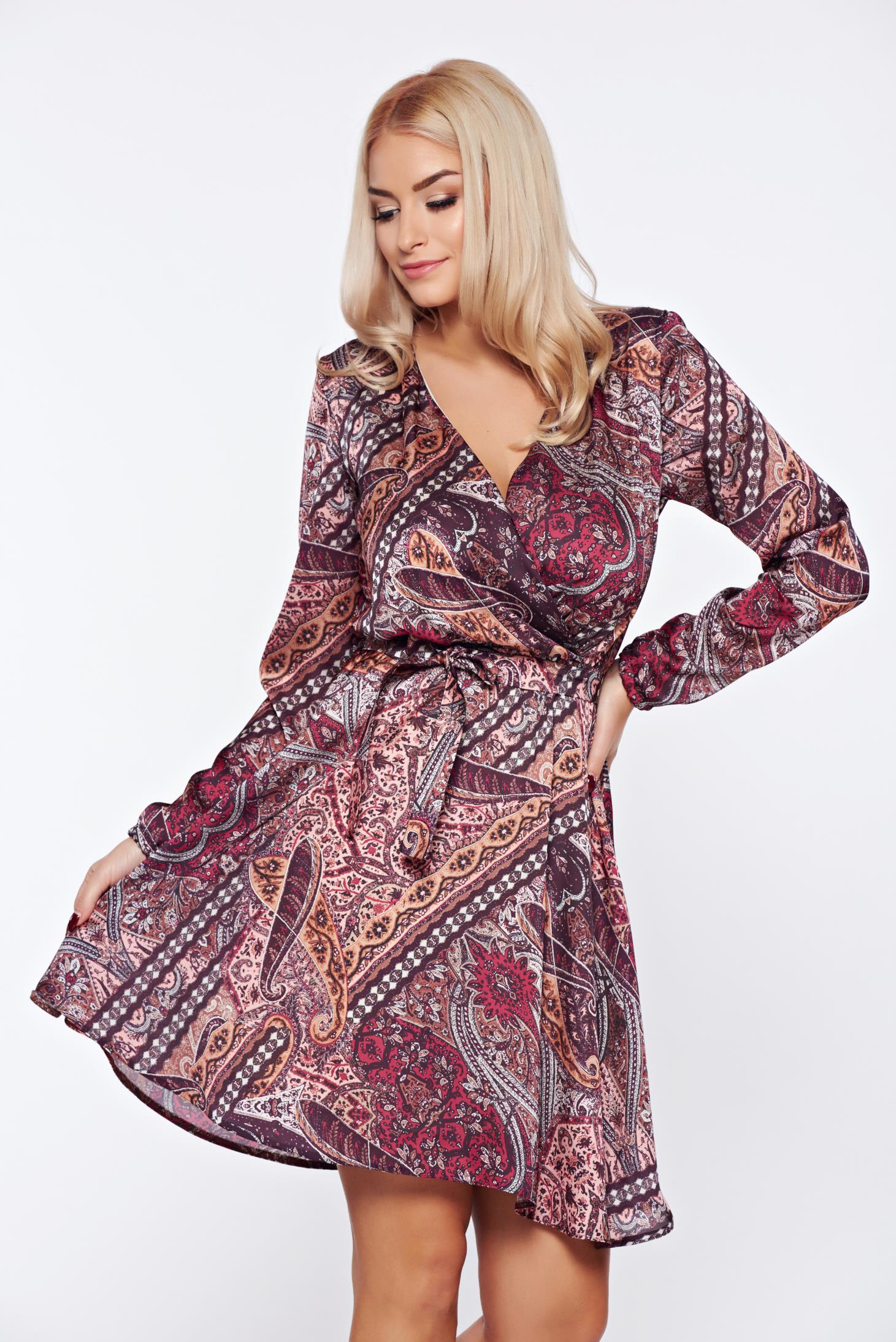 Rochie StarShinerS maro eleganta de zi petrecuta din material satinat