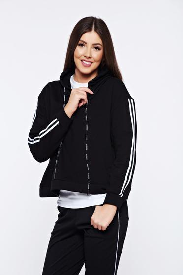 Black casual coat with undetachable hood