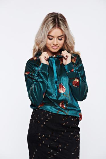 PrettyGirl casual velvet green coat with floral print