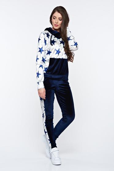 Ocassion white set casual from 2 pieces from velvet with graphic details