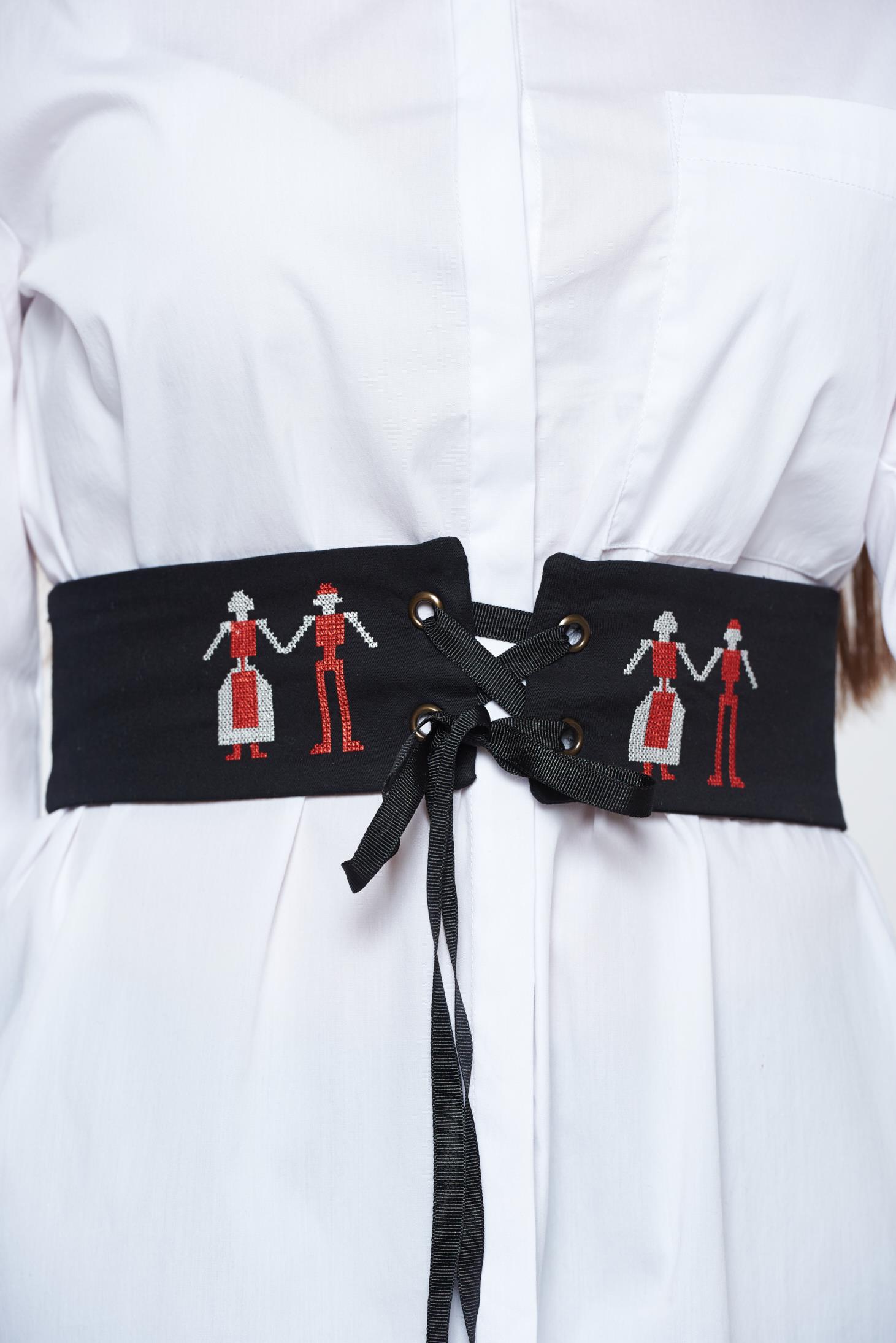 Curea StarShinerS neagra brodata accesorizata cu snur