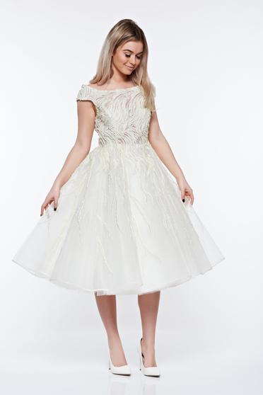 Ana Radu white luxurious cloche dress with pearls with small beads embellished details with inside lining