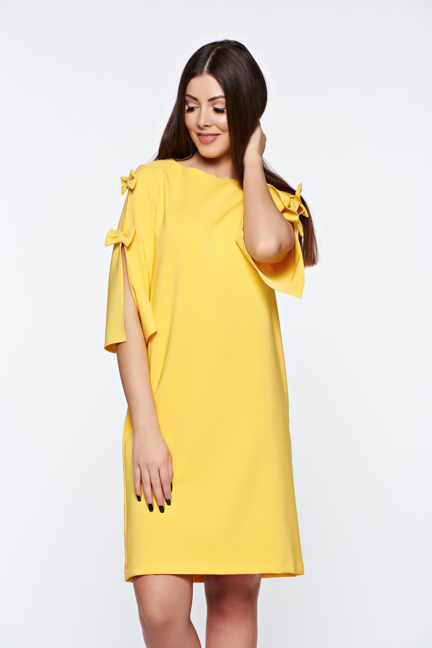LaDonna yellow dress elegant with easy cut slightly elastic fabric