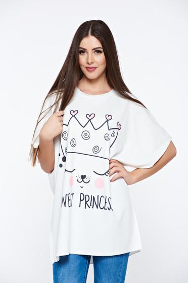 White t-shirt casual flared with graphic print