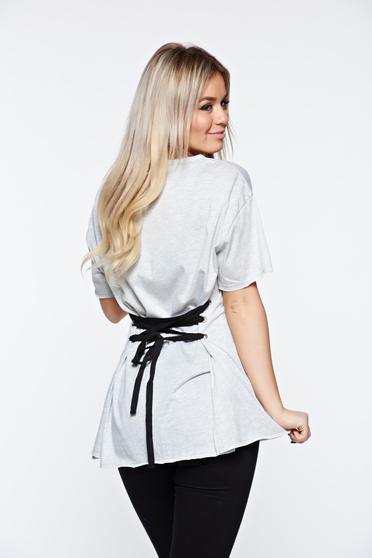Grey t-shirt casual elastic cotton with easy cut with laced details