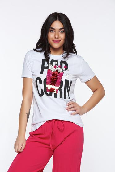 White casual t-shirt with easy cut slightly elastic cotton with sequin embellished details