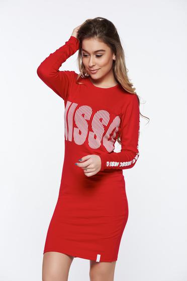 MissQ red casual dress with tented cut from elastic fabric with print details