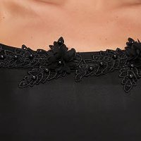 Fekete StarShinerS elegáns ceruza ruha enyhén rugalmas szövetből virágos díszekkel