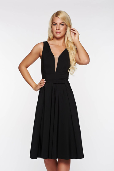 LaDonna black occasional cloche dress slightly elastic fabric with deep cleavage