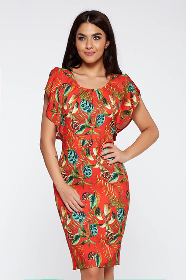 Elegant red dress slightly elastic fabric with floral prints with tented cut
