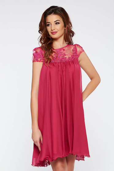 Artista fuchsia short cut occasional with easy cut dress with embroidery details