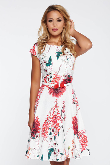 Red daily cloche dress slightly elastic cotton accessorized with tied waistband